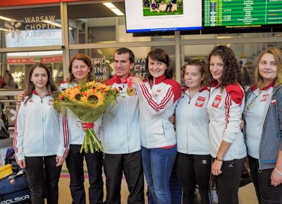Mistrz świata Tomasz Bartnik i jego złoty medal w kdw 3x40 już Polsce!